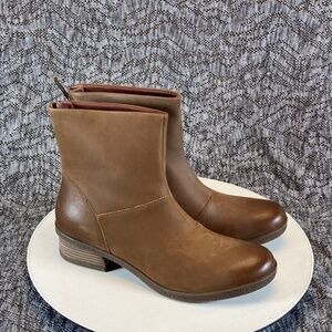 Dansko Brianne Waterproof Boots Women's 42